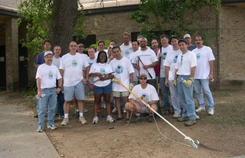 Volunteers from Dell